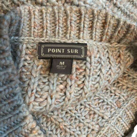 Point Sur Women’s Medium Long Sleeve Light Blue and Pink Wool Crew Neck Sweater - Picture 14 of 14